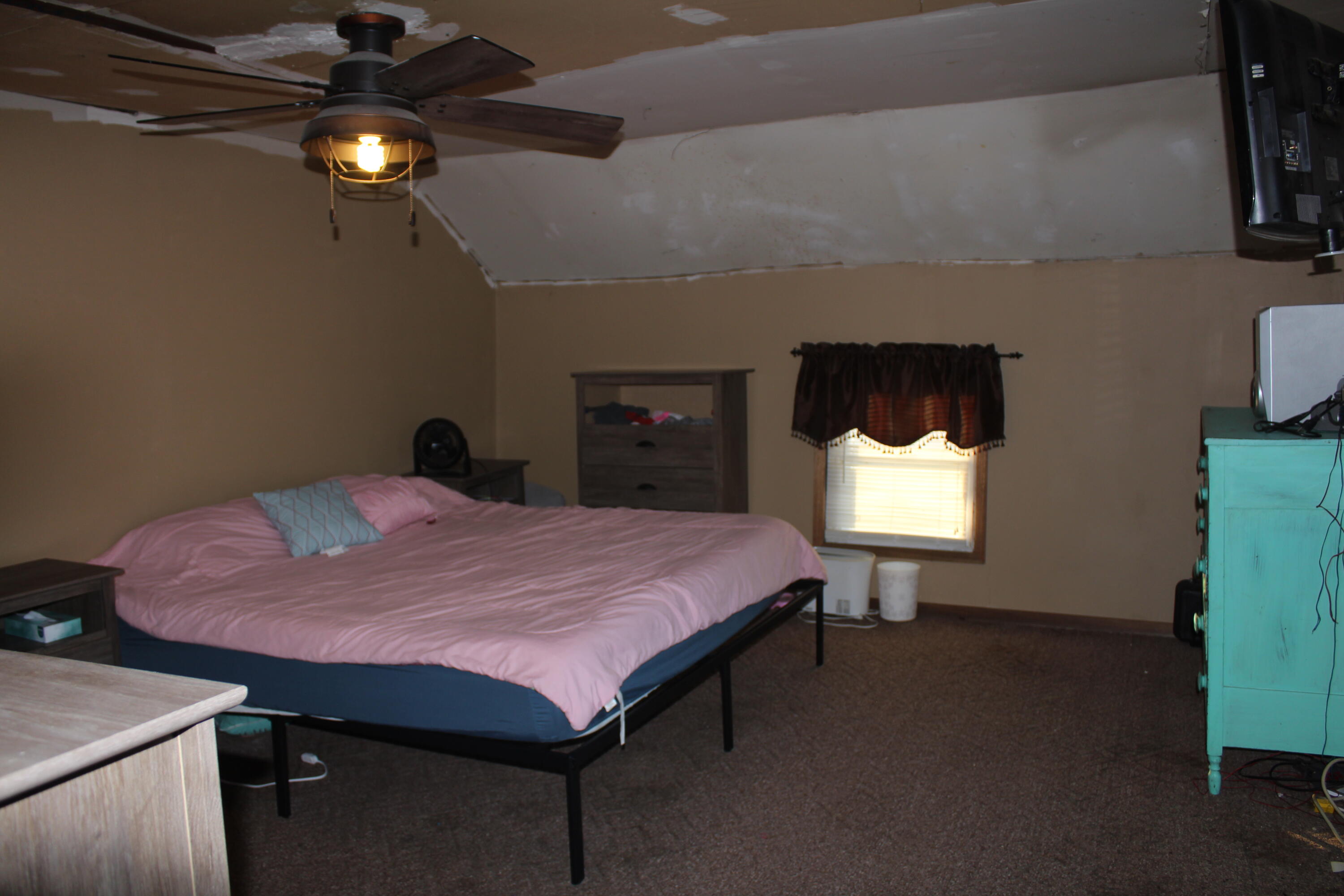 9401 Sand Road Bellevue, MI 49021 - Photo 18 of 18 Bedroom