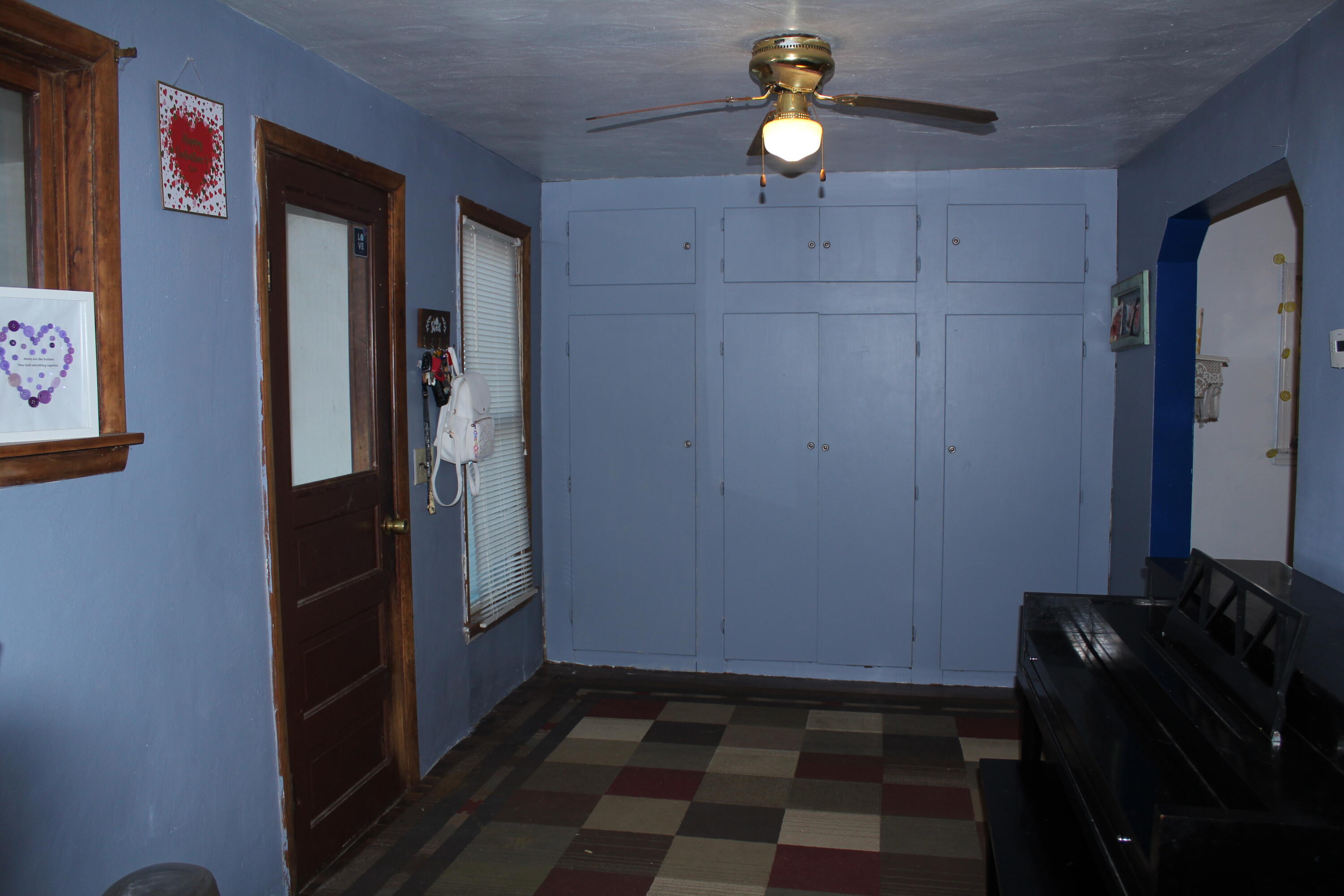 9401 Sand Road Bellevue, MI 49021 - Photo 6 of 18 Dining room