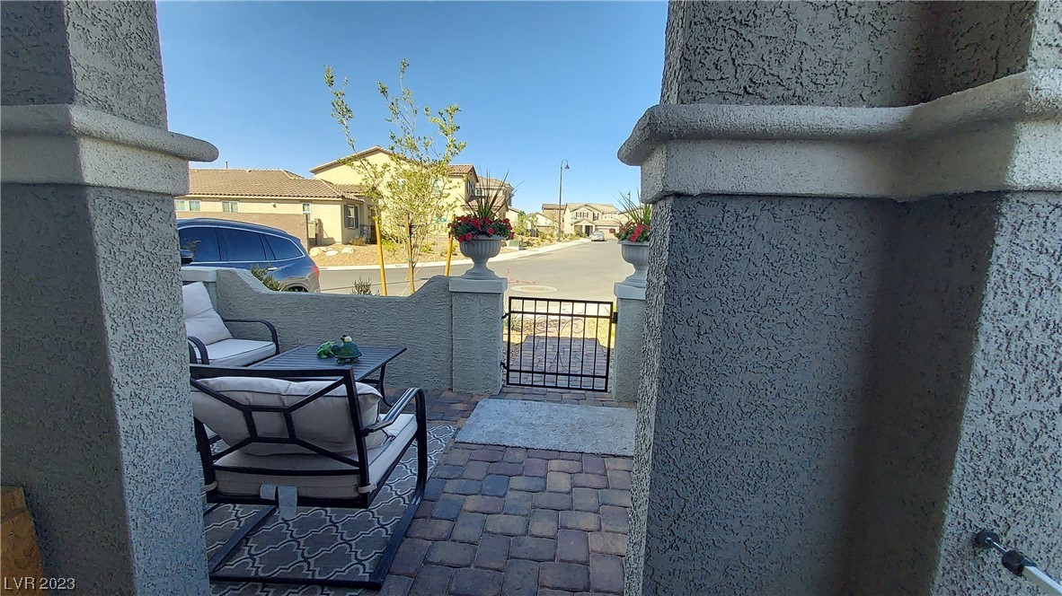 2629 Monte Cevedale Street Henderson, NV 89044 - Photo 4 of 43