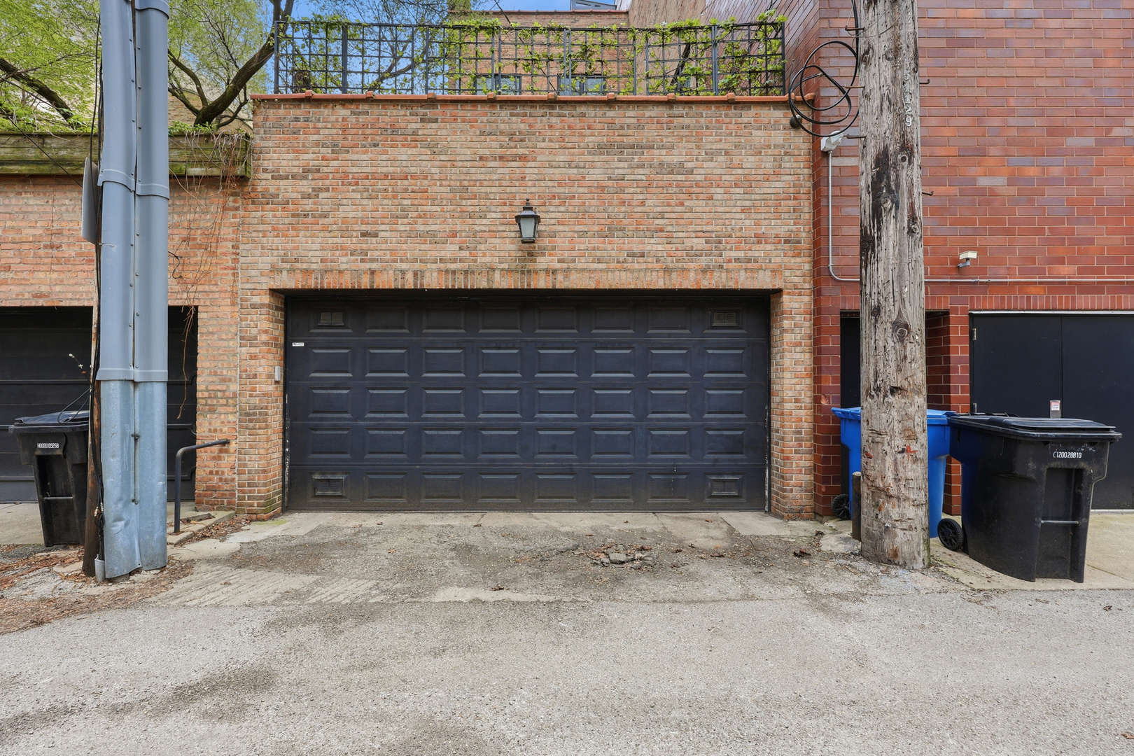 22 East Division Street, Unit 1 Chicago, IL 60610 - Photo 52 of 60