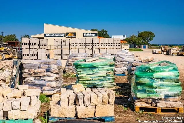 a view of a tennis court