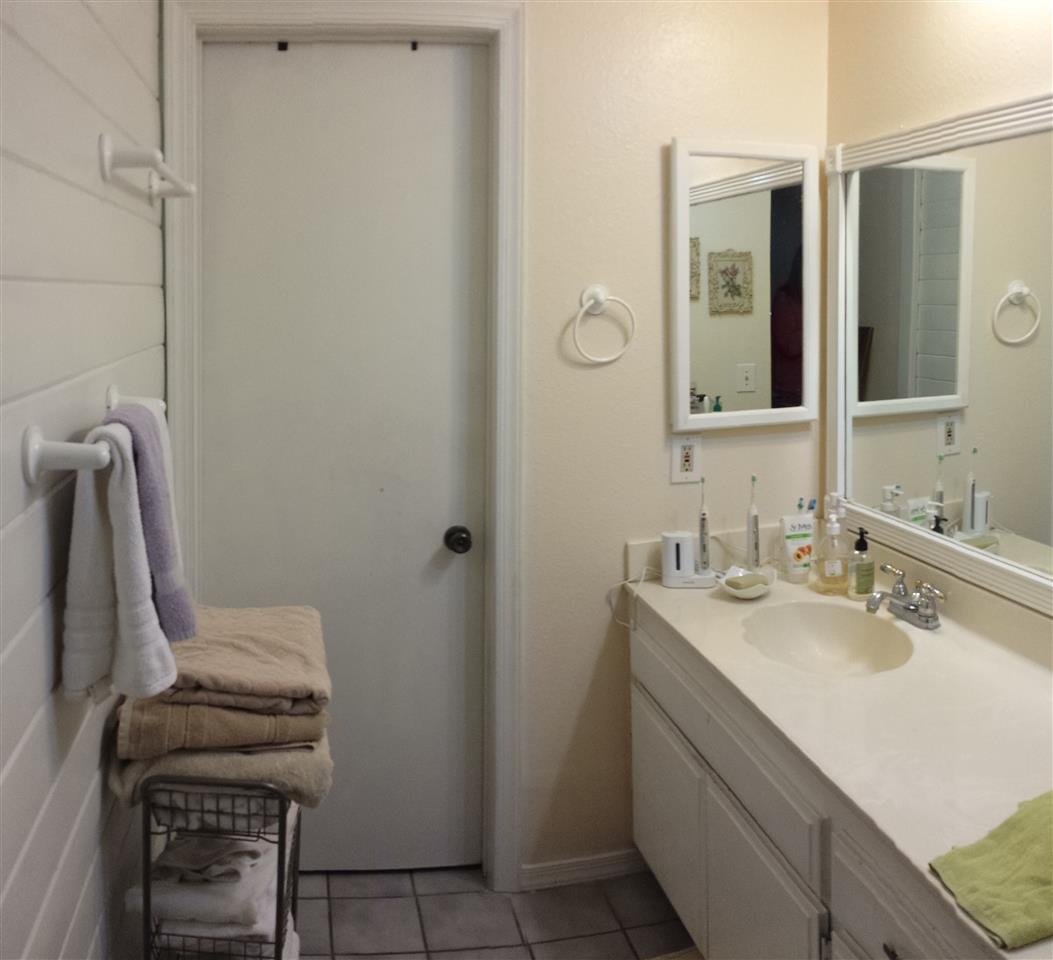 11012 Plum Tree Lane Spring Valley, CA 91977 - Photo 11 of 11 Gallery Image 11