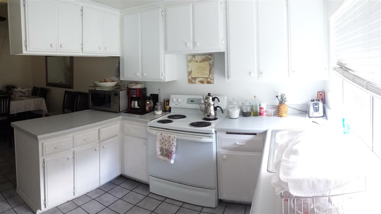 11012 Plum Tree Lane Spring Valley, CA 91977 - Photo 9 of 11 Gallery Image 9