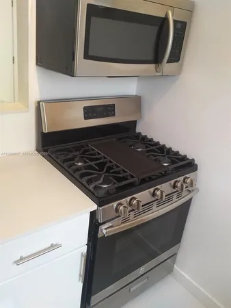 $2,000 | 750 Jefferson Avenue, Unit 7, Miami Beach, FL 33139