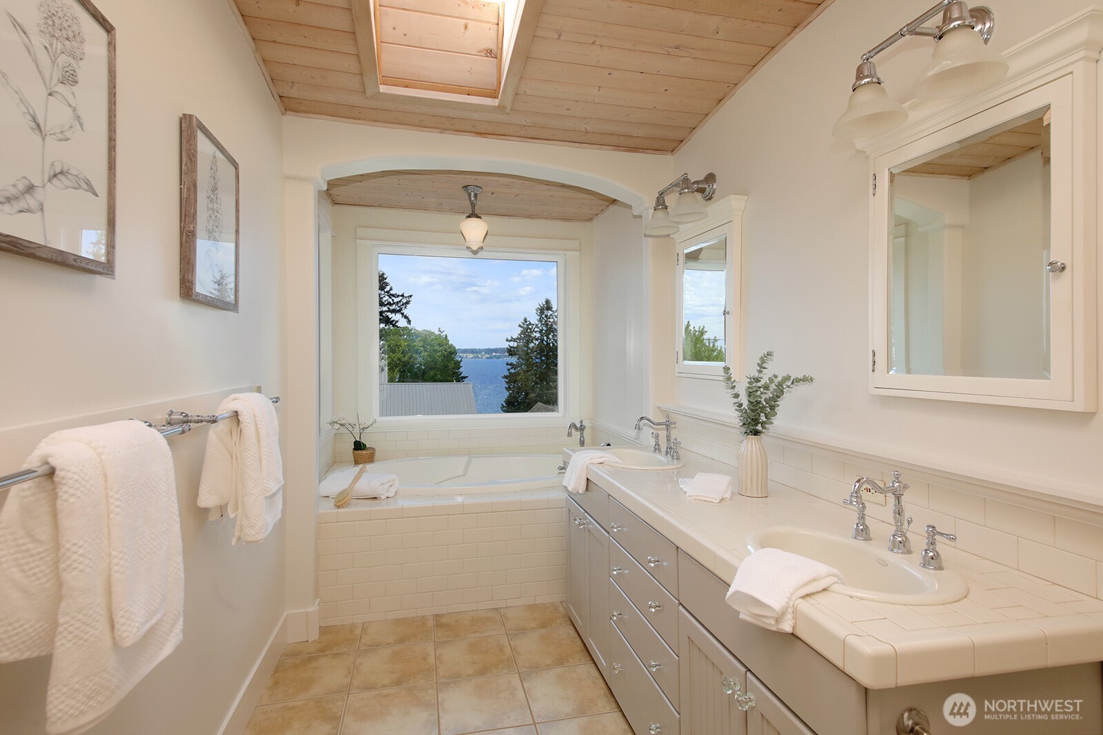 428 Second Street Langley, WA 98260 - Photo 21 of 40