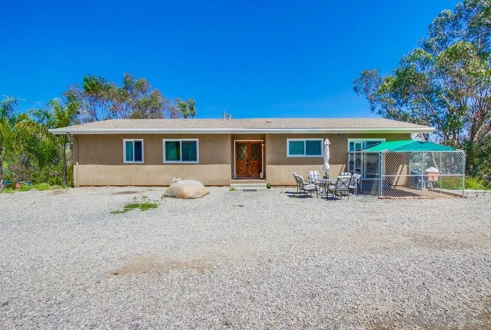11315 Manzanita Road Lakeside, CA 92040 - Photo 2 of 68 Gallery Image 2