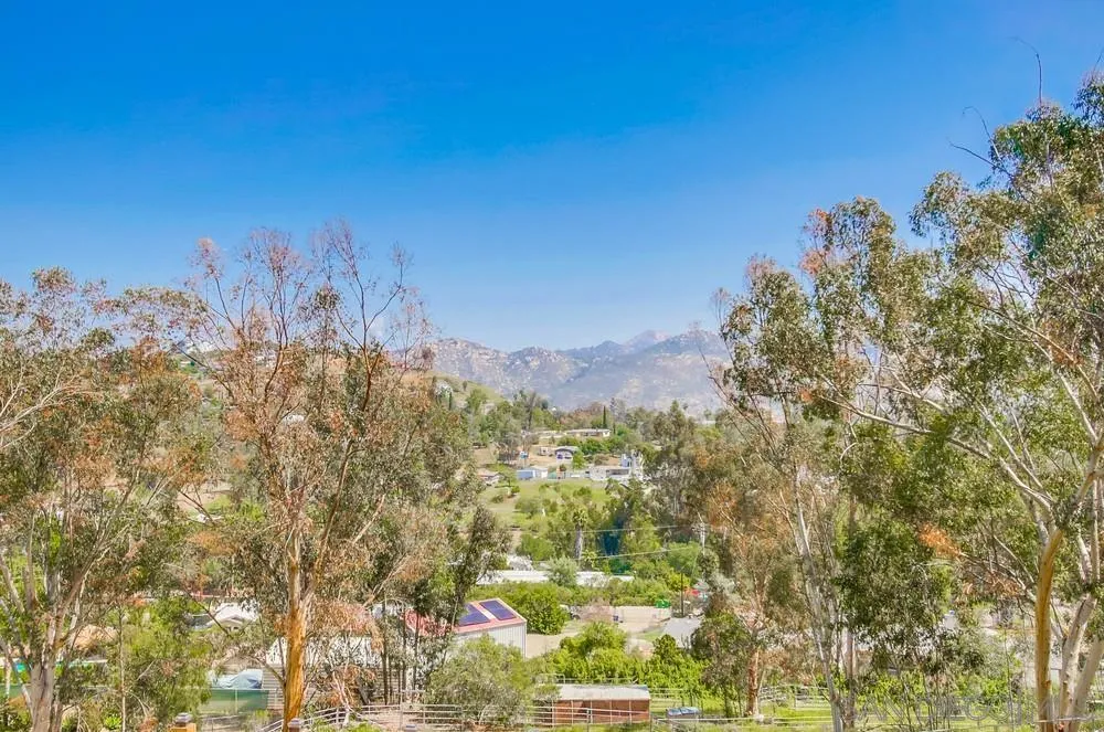 11315 Manzanita Road Lakeside, CA 92040 - Photo 33 of 68 Gallery Image 33