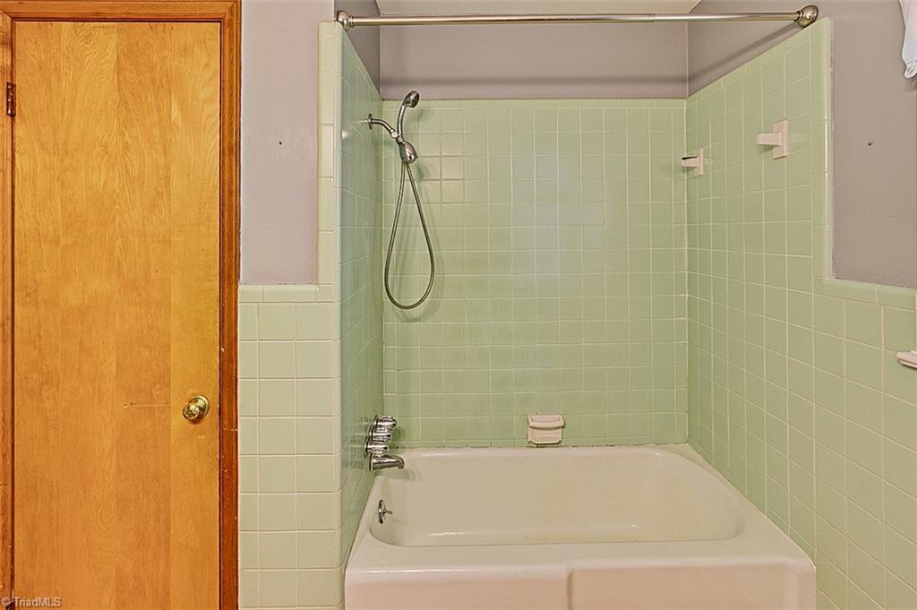 678 Mack Road Asheboro, NC 27205 - Photo 16 of 25 Gallery Image 16