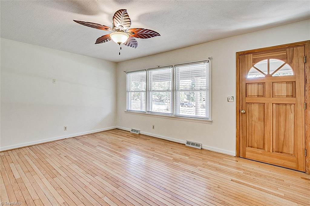 678 Mack Road Asheboro, NC 27205 - Photo 3 of 25 Gallery Image 3
