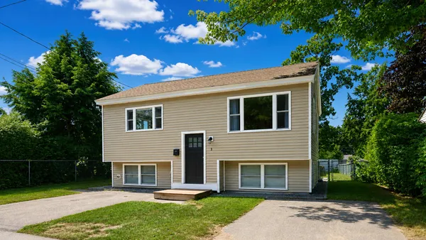 $439,900 | 3 Southgate Avenue, Biddeford, ME 04005