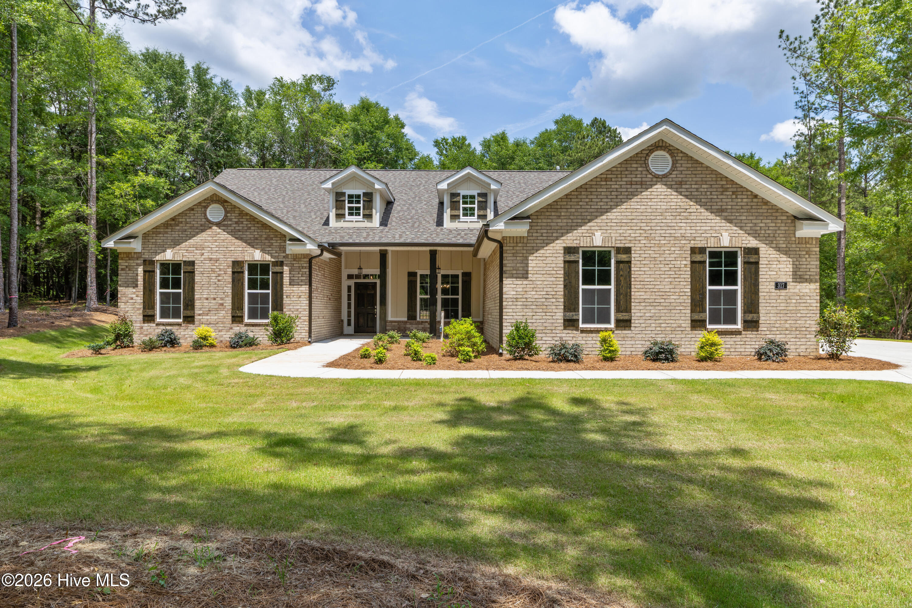 317 Merrifield Court Aiken, SC 29803 - Photo 1 of 78 498A9531