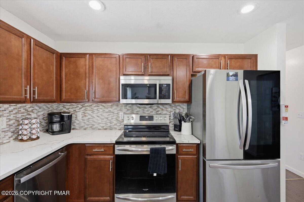 1091 Clover Road South Long Pond, PA 18334 - Photo 10 of 45 Kitchen
