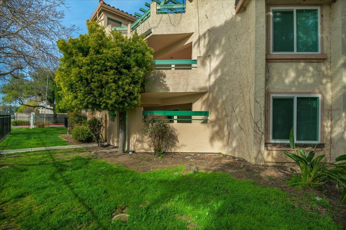 127 Rancho Drive San Jose, CA 95111 - Photo 3 of 25 a view of outdoor space yard and porch