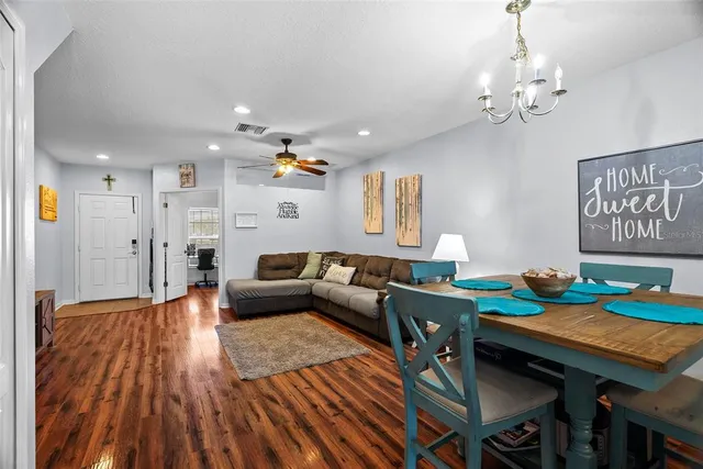 $230,000 | 15822 Stable Run Drive, Spring Hill, FL 34610