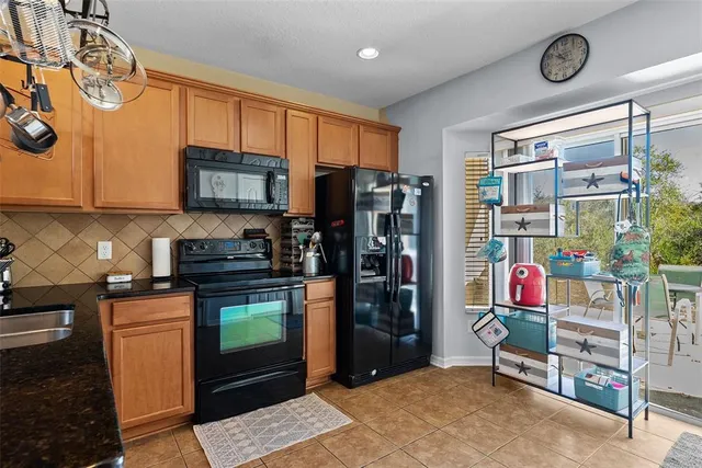 $230,000 | 15822 Stable Run Drive, Spring Hill, FL 34610