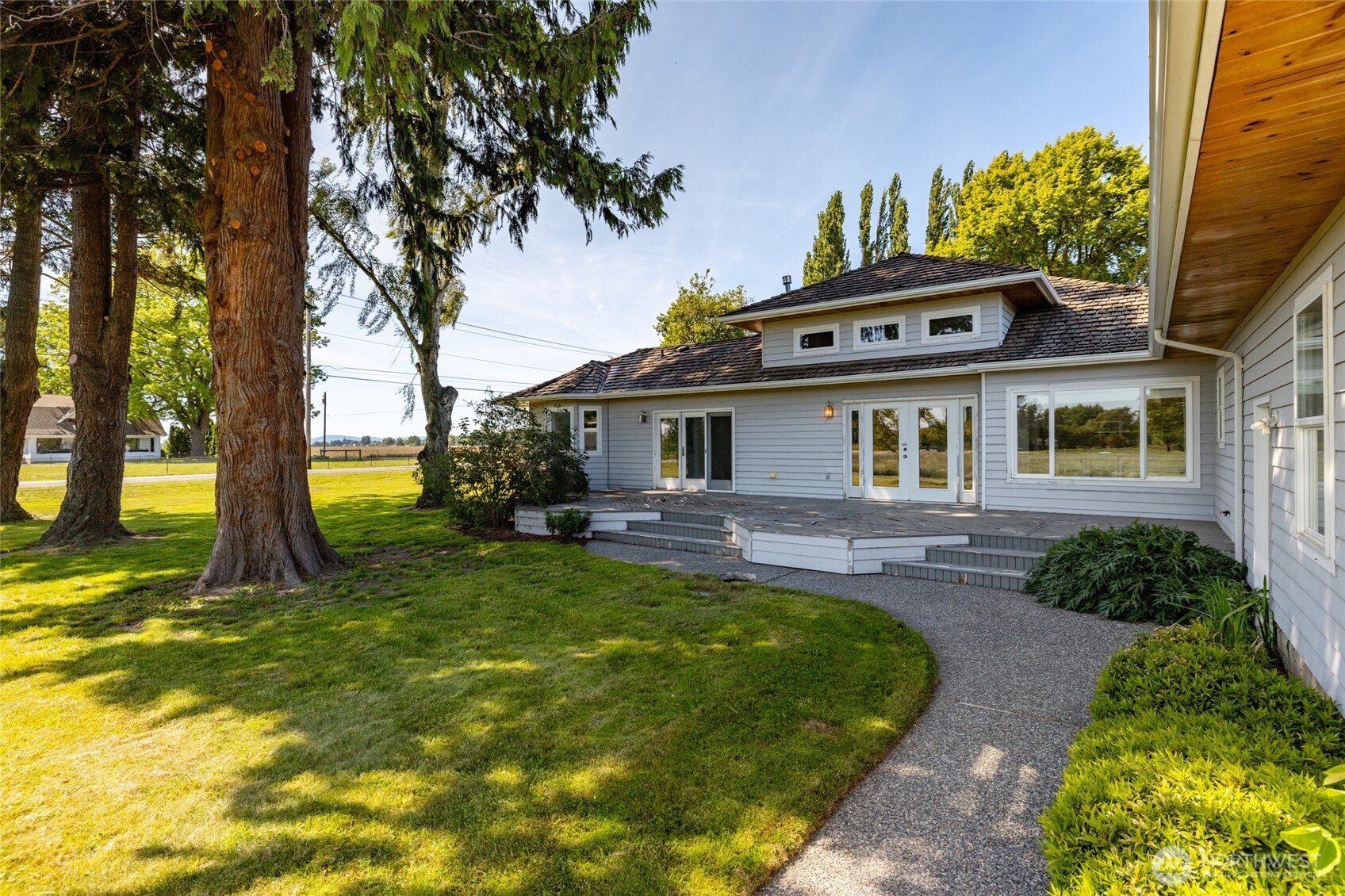 17032 Dunbar Road Mount Vernon, WA 98273 - Photo 3 of 40