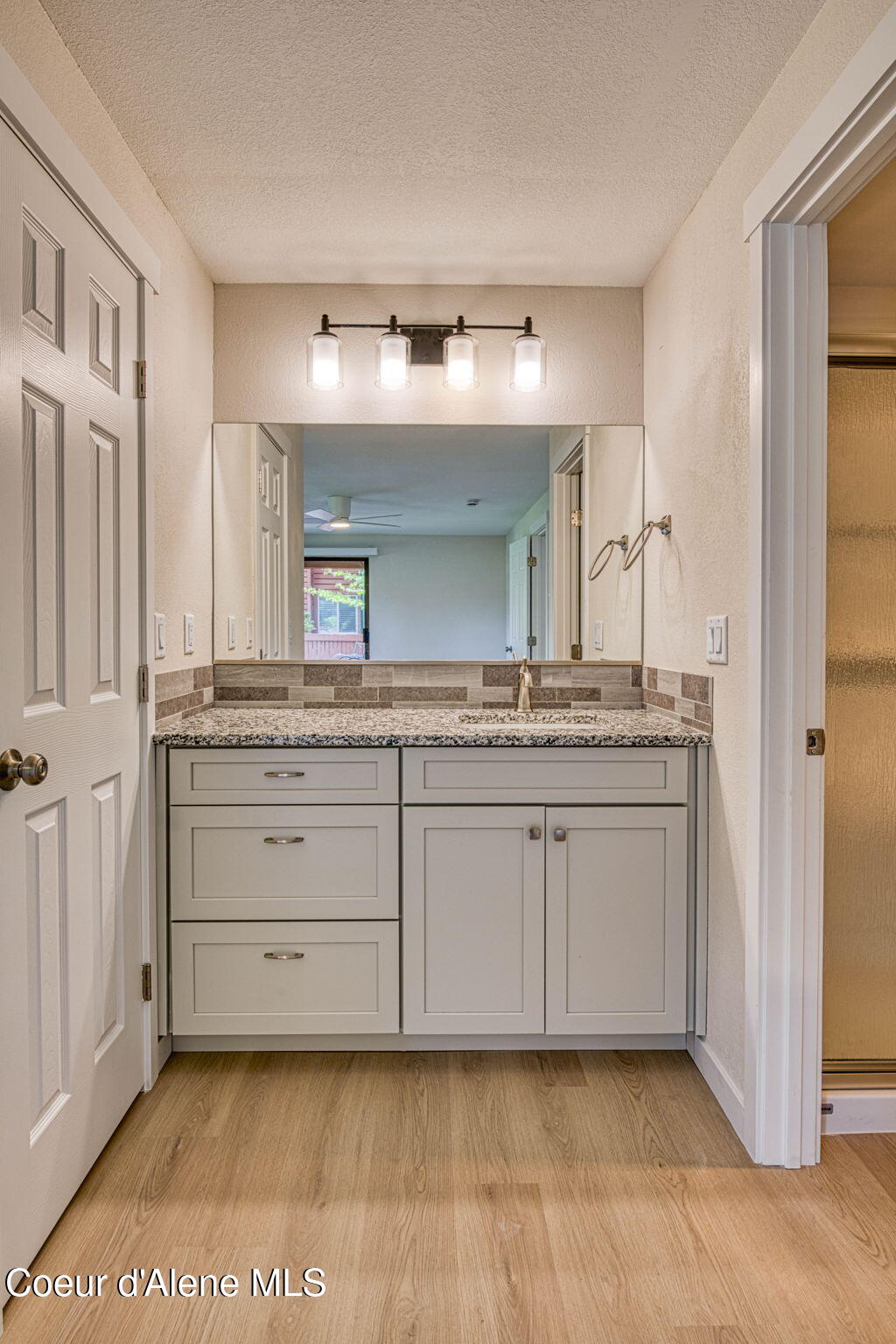 5299 West Green Court, Unit 2 Rathdrum, ID 83858 - Photo 21 of 49 Primary Ensuite