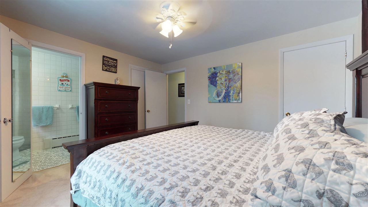 34 Tinker Road Nashua, NH 03064 - Photo 8 of 14