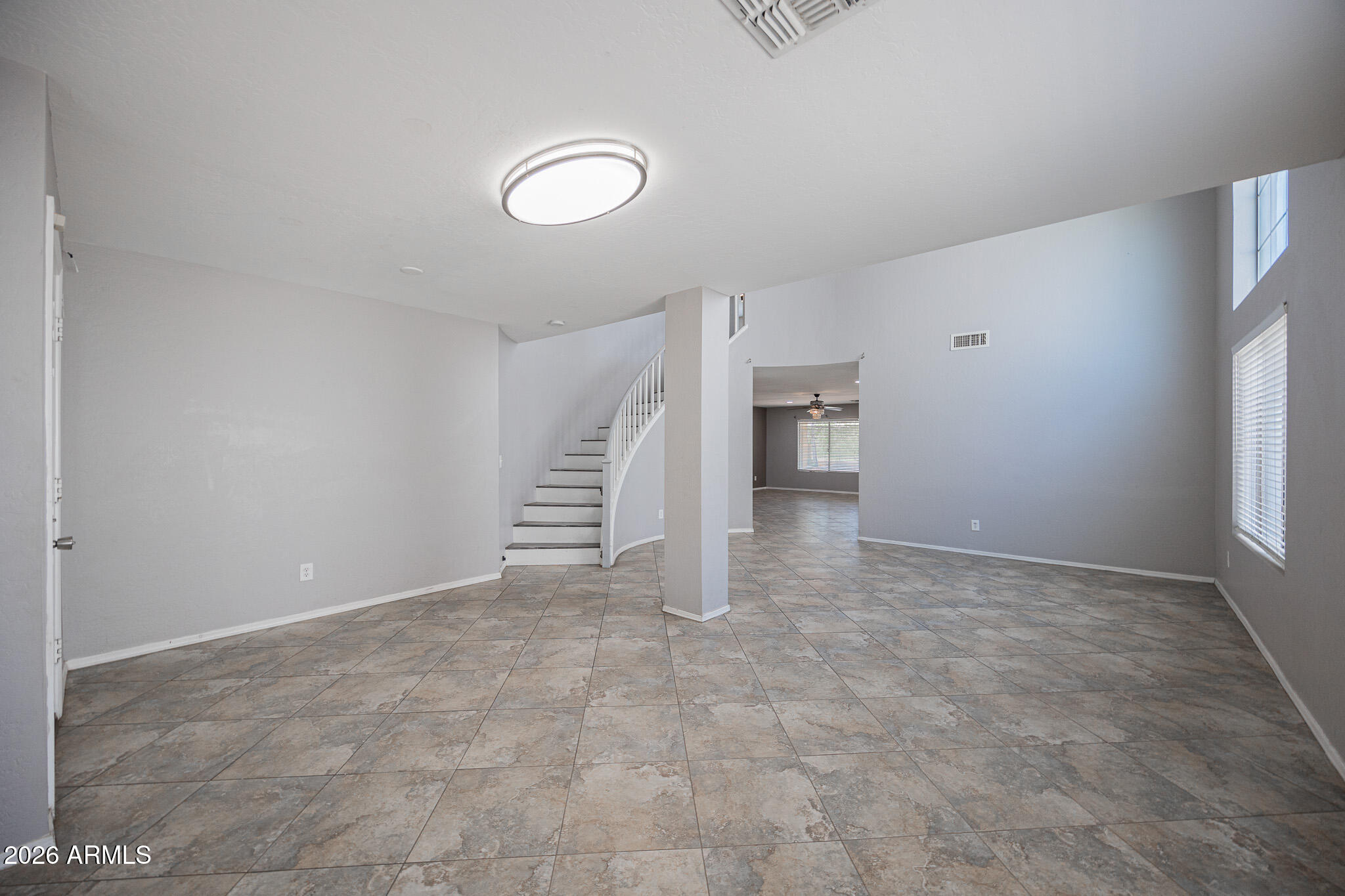 2913 West Fremont Rd. Phoenix, AZ 85041 - Photo 6 of 39