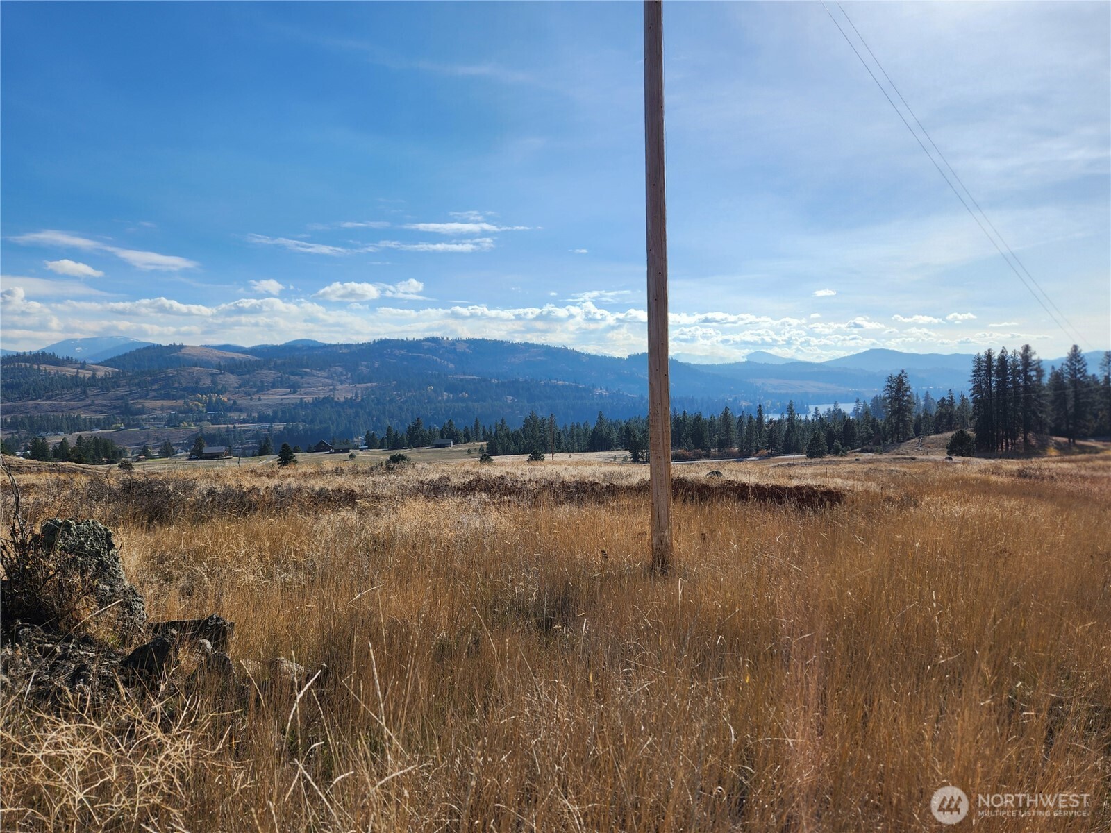24 Spoke Lane Republic, WA 99166 - Photo 4 of 14 a view of an outdoor space and mountain view