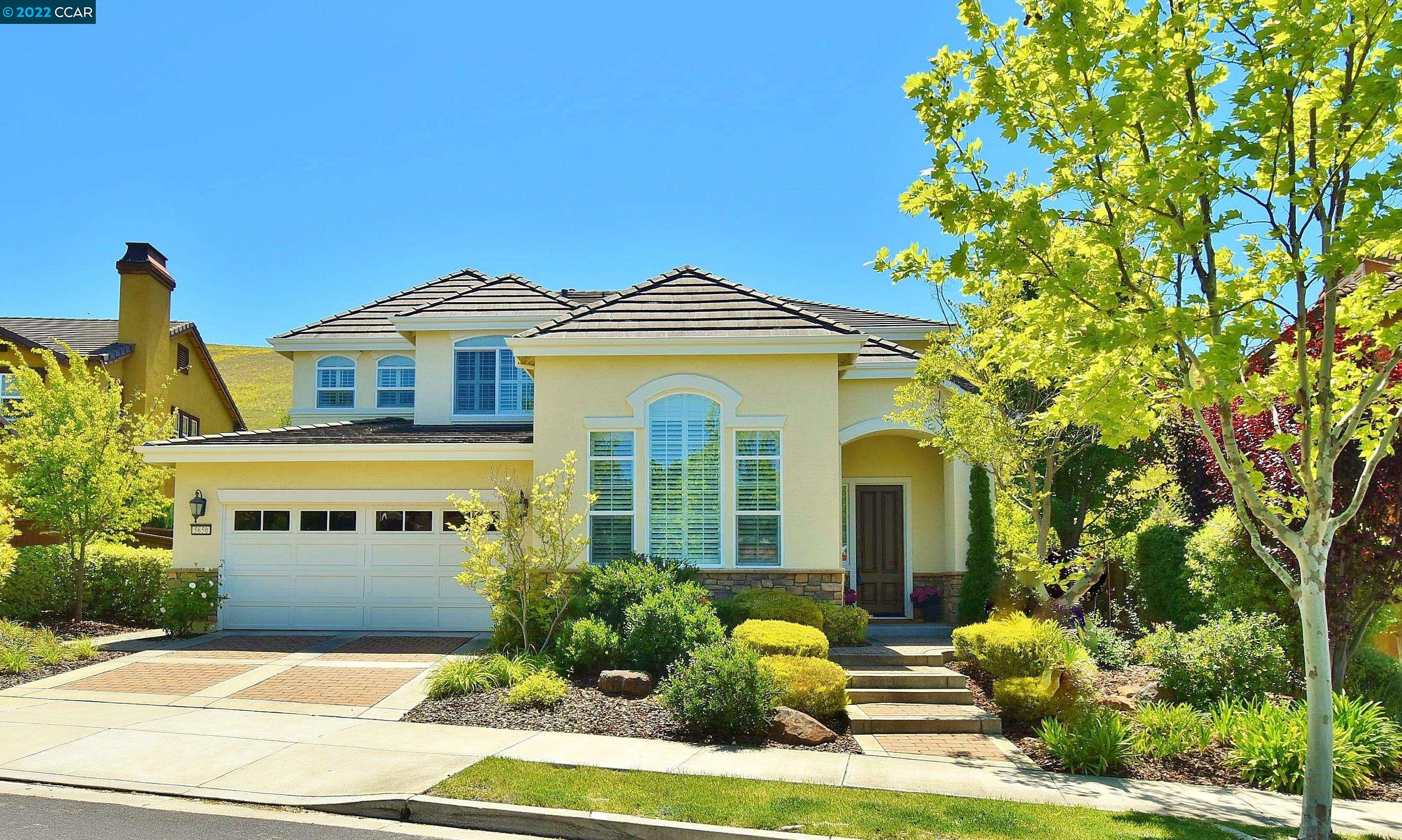 10000-square-feet-house-price-valentin-creighton