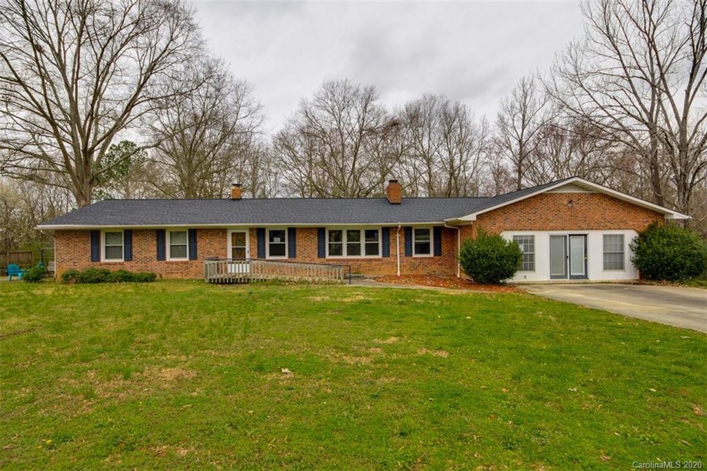 676 State Rd S-29-256 Lancaster, SC 29720 - Photo 1 of 25