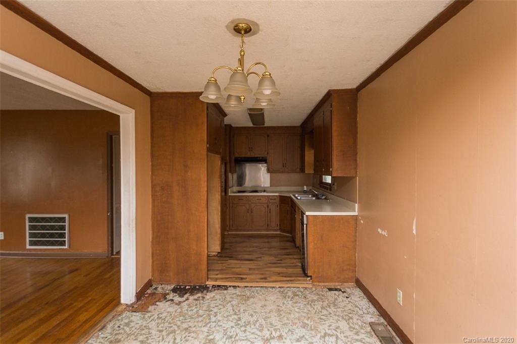 676 State Rd S-29-256 Lancaster, SC 29720 - Photo 8 of 25