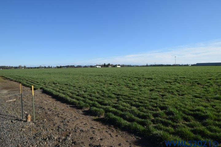 22506 Bents Road Northeast Aurora, OR 97002 - Photo 31 of 33