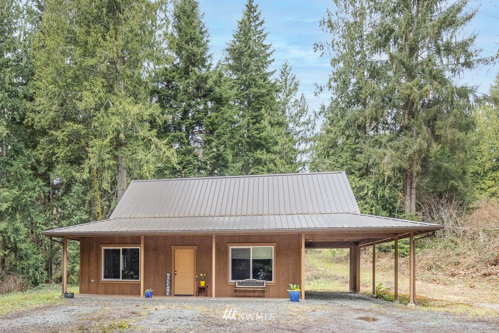22207 Dubuque Road Snohomish, WA 98290 - Photo 1 of 26