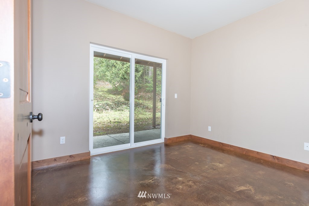 22207 Dubuque Road Snohomish, WA 98290 - Photo 11 of 26