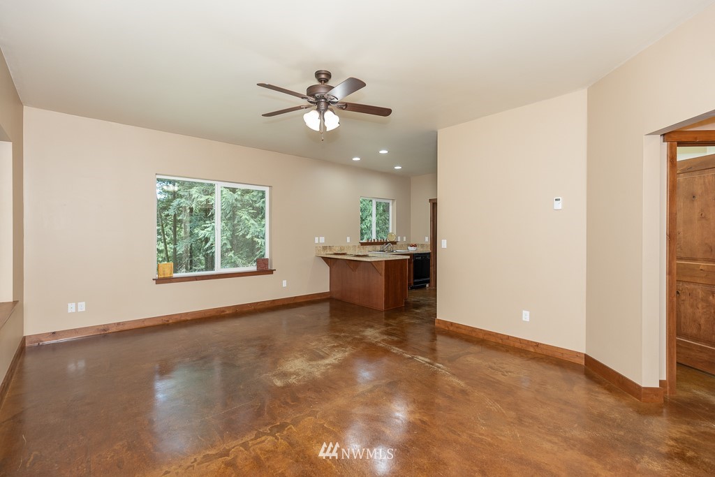 22207 Dubuque Road Snohomish, WA 98290 - Photo 5 of 26