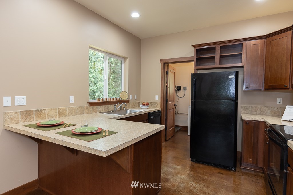 22207 Dubuque Road Snohomish, WA 98290 - Photo 8 of 26