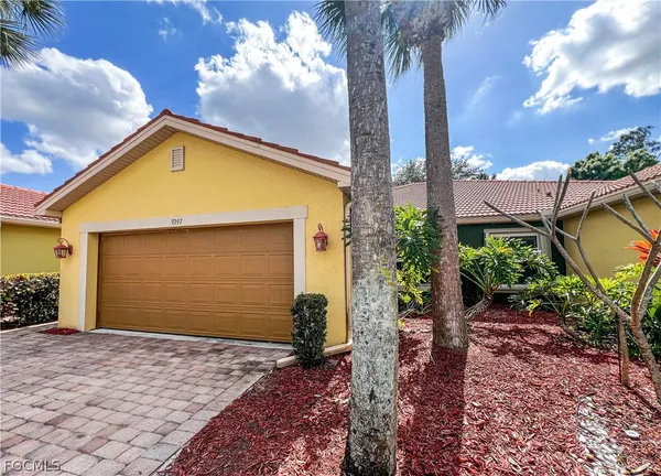 $1,600 | 9297 Aegean Circle, Lehigh Acres, FL 33936