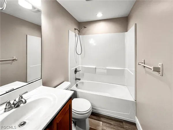 $1,600 | 9297 Aegean Circle, Lehigh Acres, FL 33936