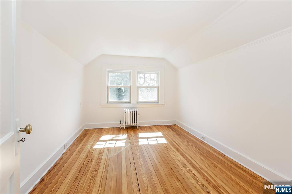 227 Grove Street Montclair, NJ 07042 - Photo 31 of 35