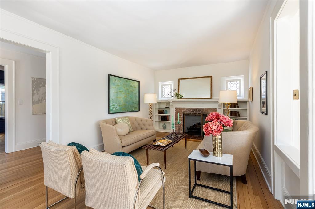 227 Grove Street Montclair, NJ 07042 - Photo 6 of 35