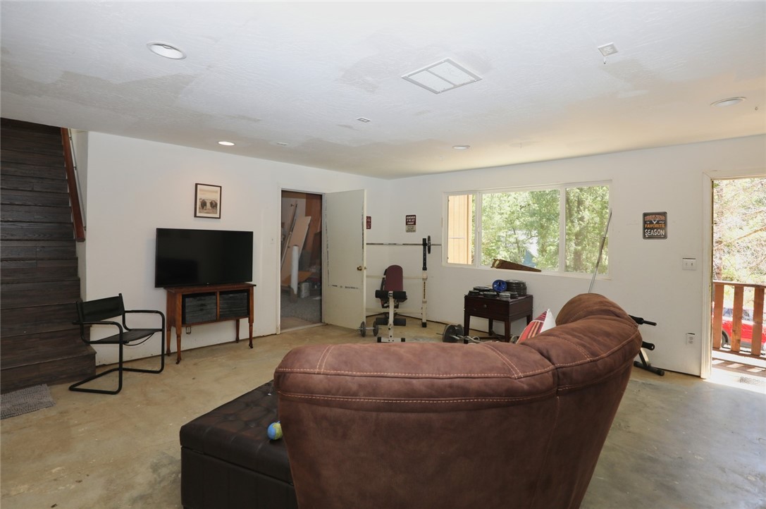 9712 Harrington Flat Road Middletown, CA 95461 - Photo 32 of 38 Man Cave or Woman