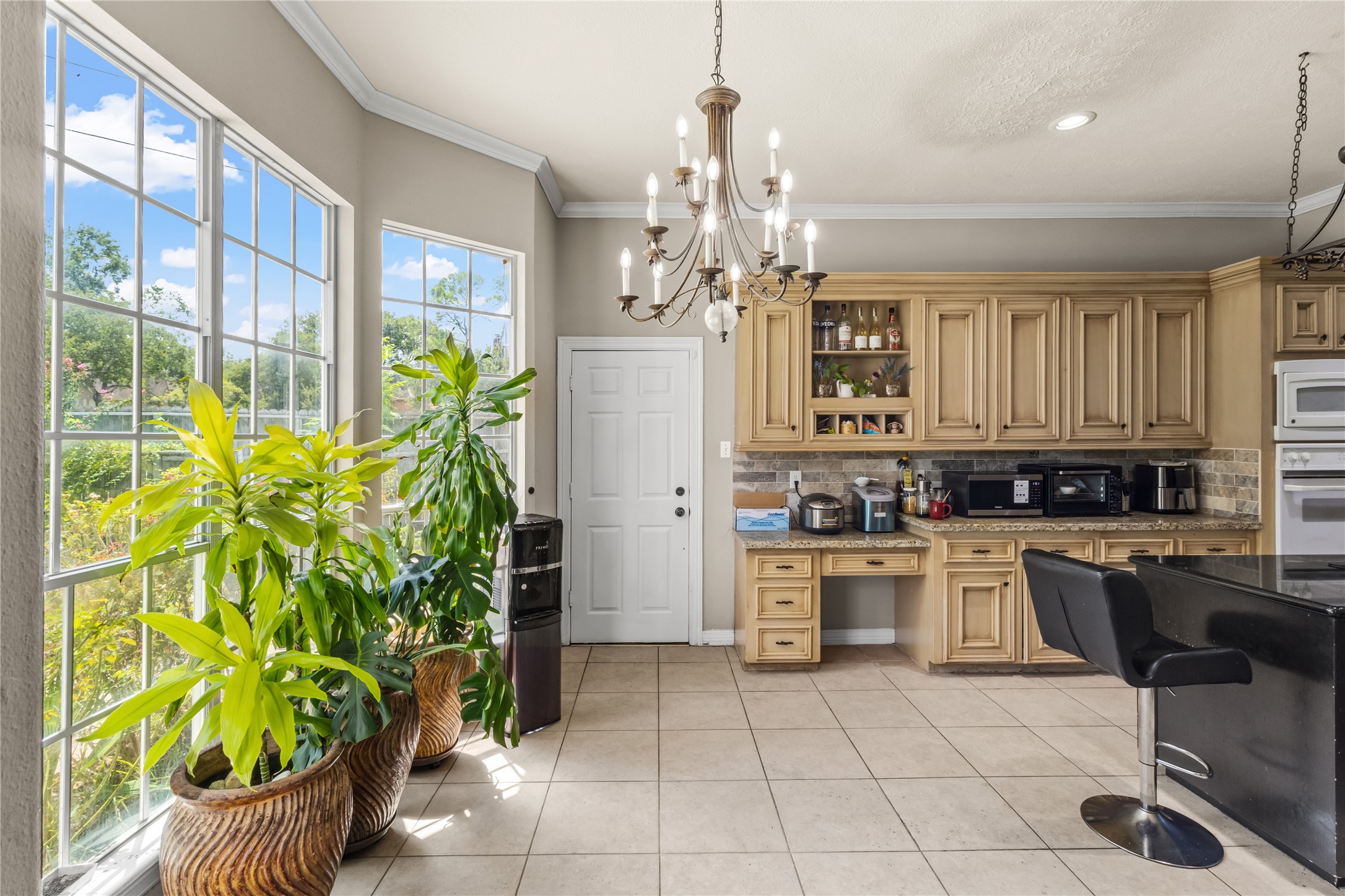 17902 St Emilion Court Spring, TX 77379 - Photo 15 of 35 Kitchen/Breakfast Nook