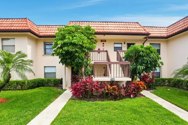 $175,000 | 7209 Golf Colony Court, Lake Worth, FL 33467