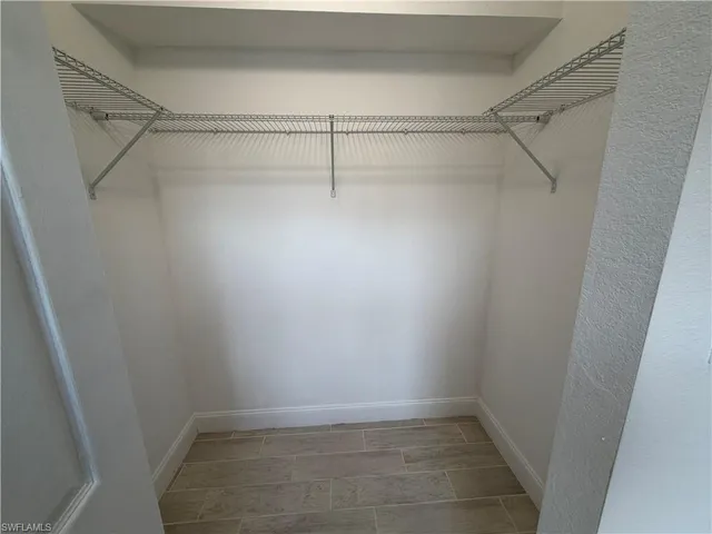 $1,200 | 5317 Summerlin Road, Unit 1701, Fort Myers, FL 33919