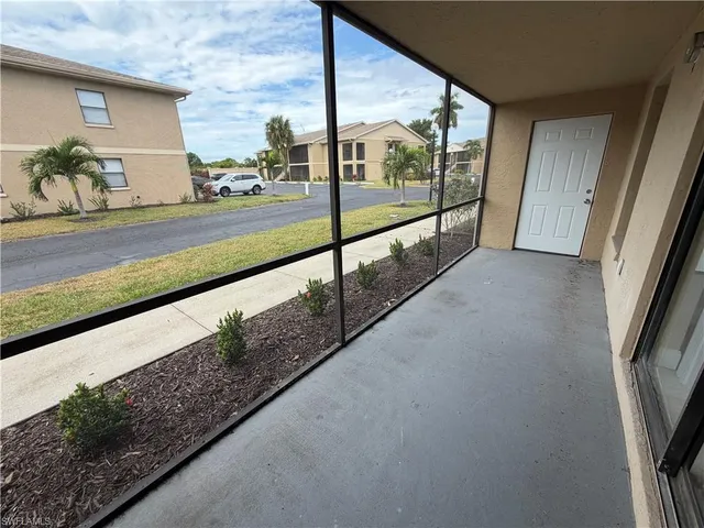 $1,200 | 5317 Summerlin Road, Unit 1701, Fort Myers, FL 33919