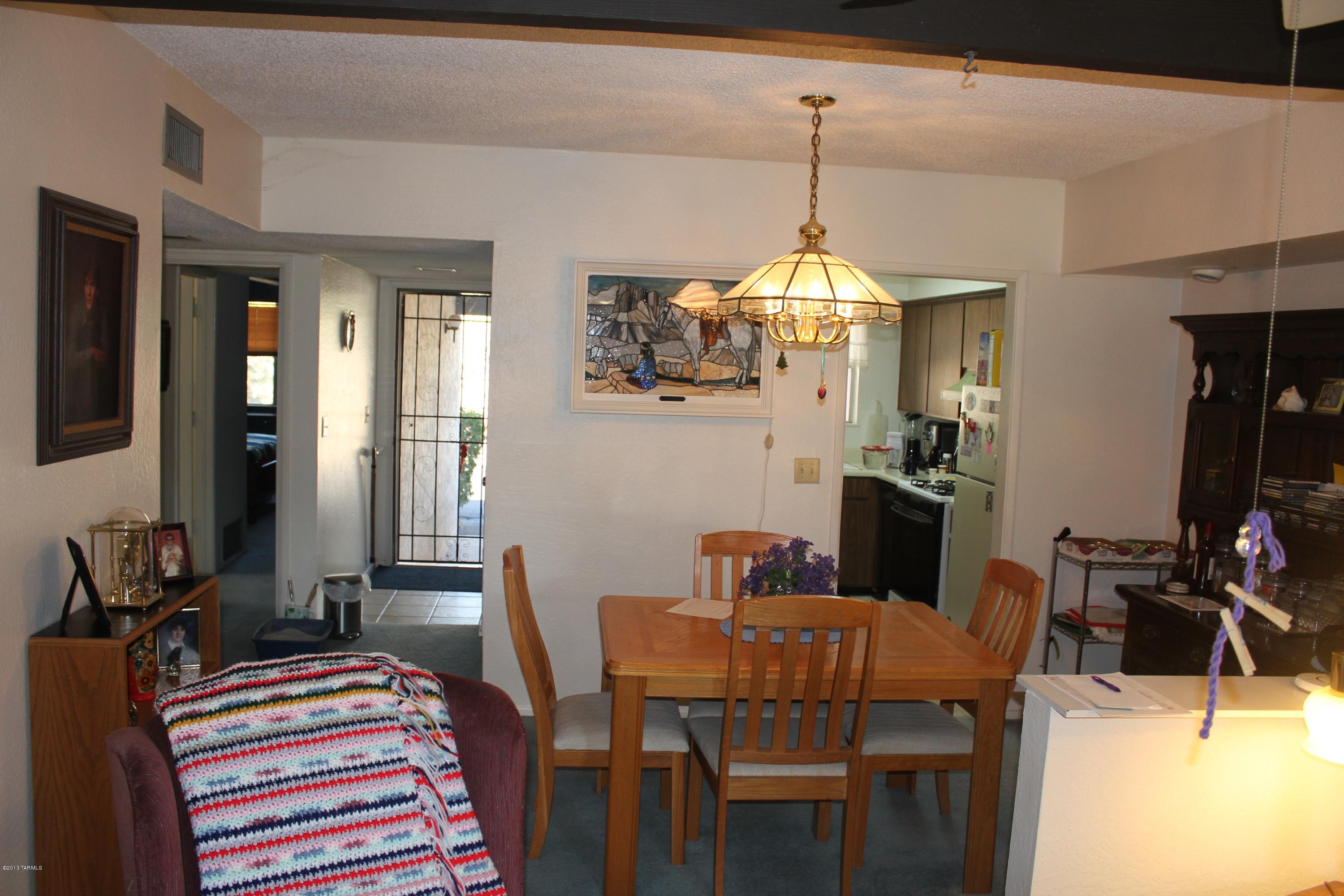 3750 North Country Club Road, Unit 27 Tucson, AZ 85716 - Photo 3 of 11