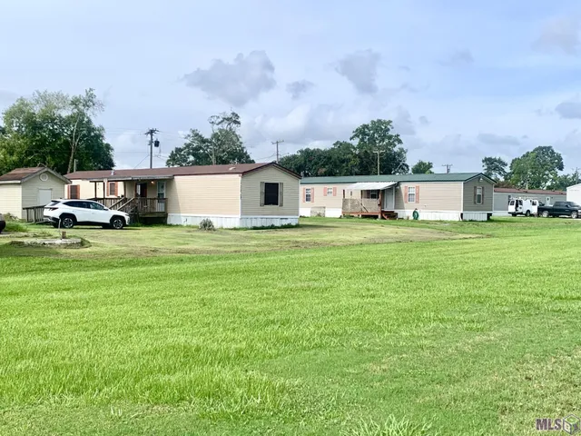 $305,000 | 147 Riverview Drive, Patterson, LA 70392