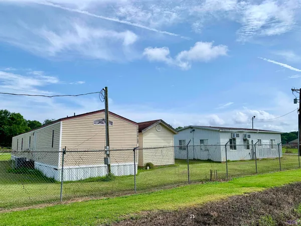 $305,000 | 147 Riverview Drive, Patterson, LA 70392