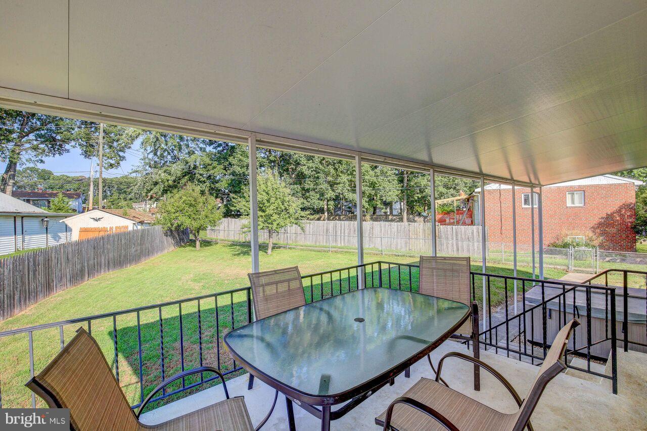 513 Carrollwood Road Baltimore, MD 21220 - Photo 22 of 25 Great Deck for entertaining