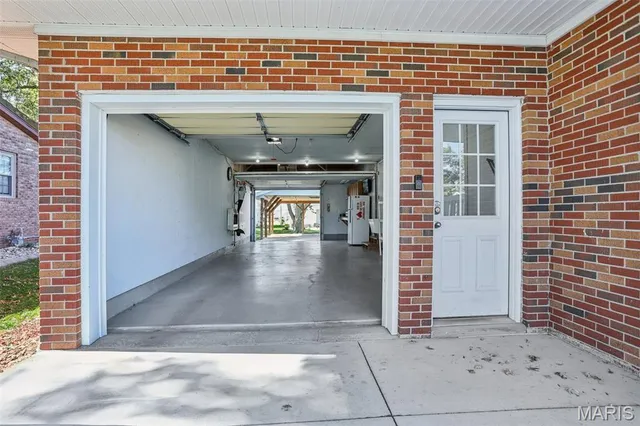 $275,000 | 17811 East Street, Breese, IL 62230