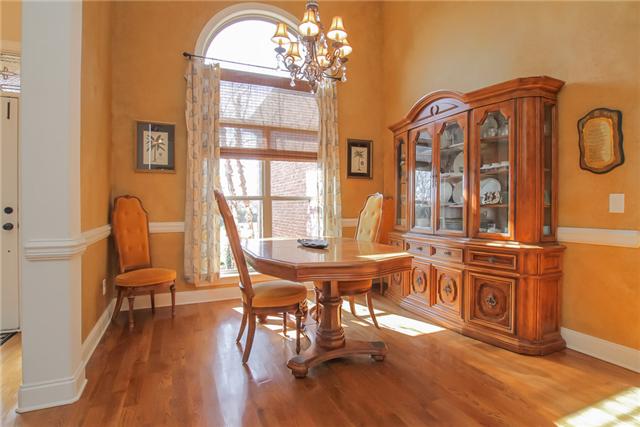 410 Reagan Road Mount Juliet, TN 37122 - Photo 4 of 20 Formal dining room with high ceilings and beautiful hardwood floors.
