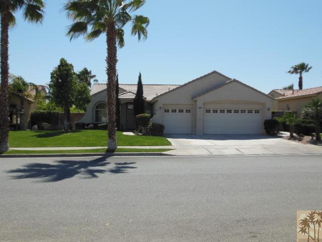 68451 Riviera Road Cathedral City, CA 92234 - Photo 8 of 8 a park view with a garden