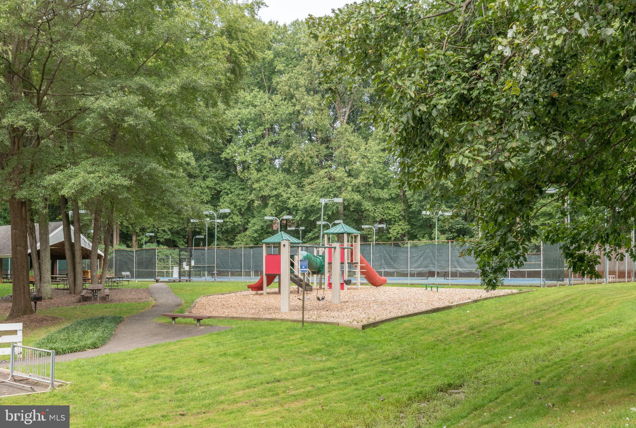11803 Tree Fern Court Reston, VA 20191 - Photo 33 of 38 Children's Playground