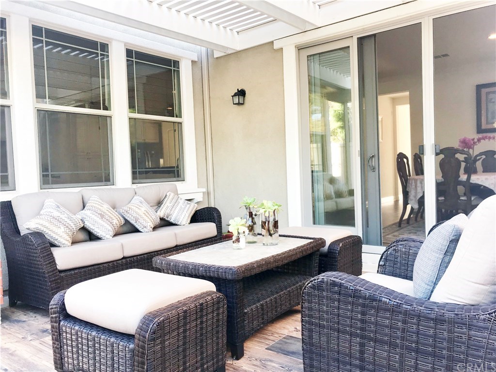 172 Willowbend Irvine, CA 92612 - Photo 16 of 18